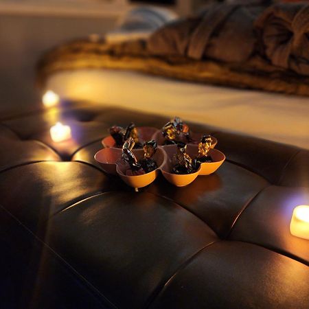 Hot Tub, Electric Bikes, Solo Stove, Projector, Smores Marblehead Exteriör bild